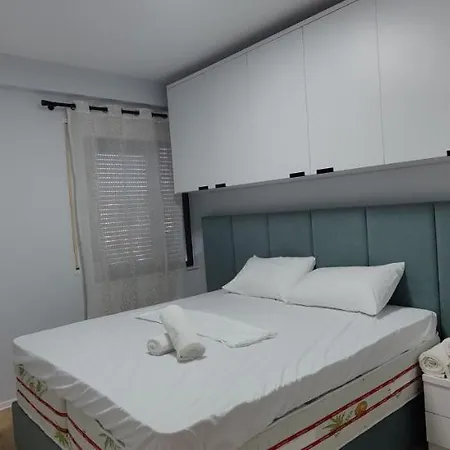 Apartment Daily In Centre Tirana
